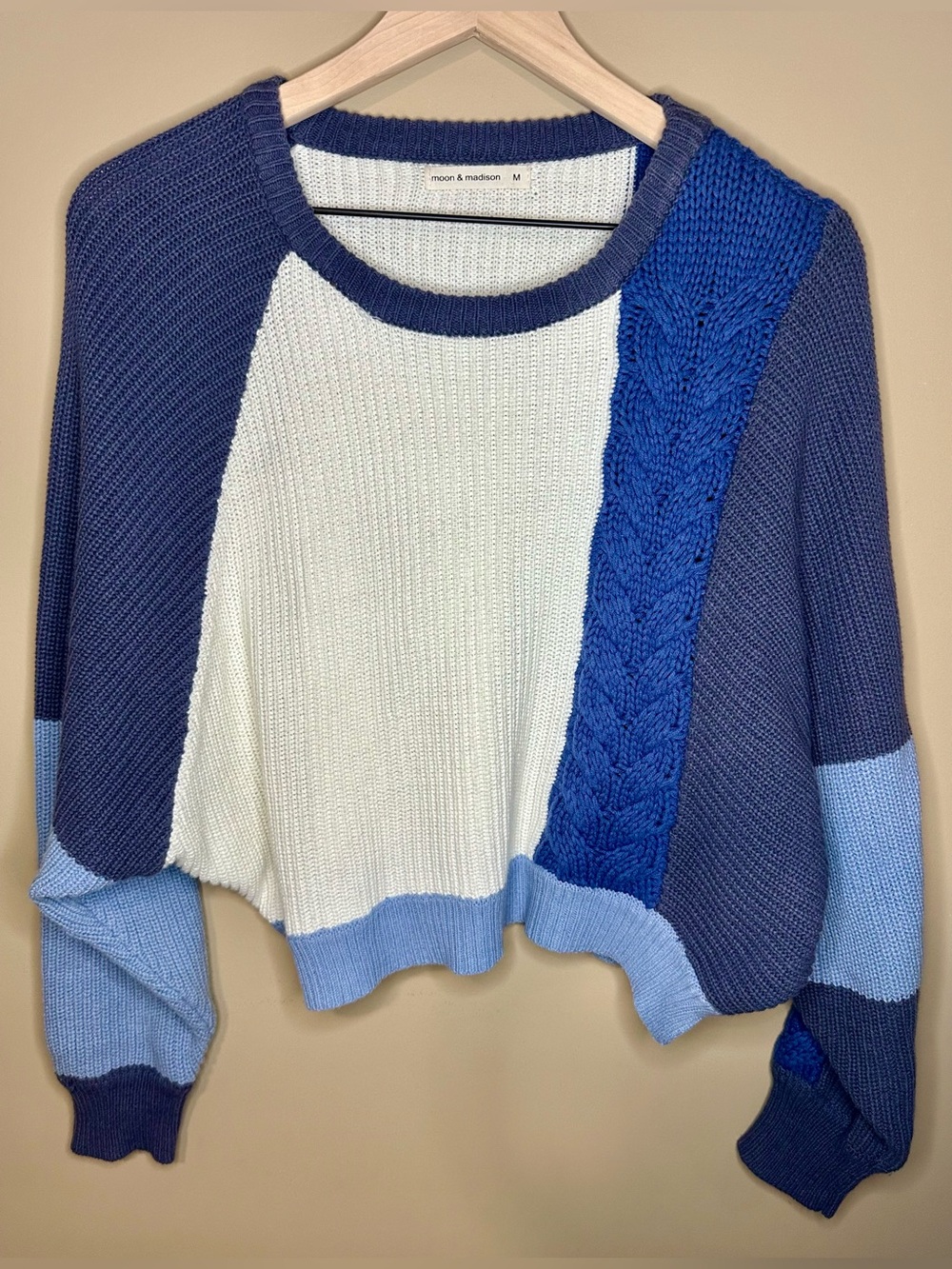 Moon & Madison Colorblock Cable Knit Sweater M